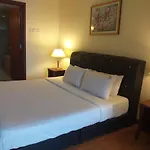 Bbs Suites At Times Square Kl