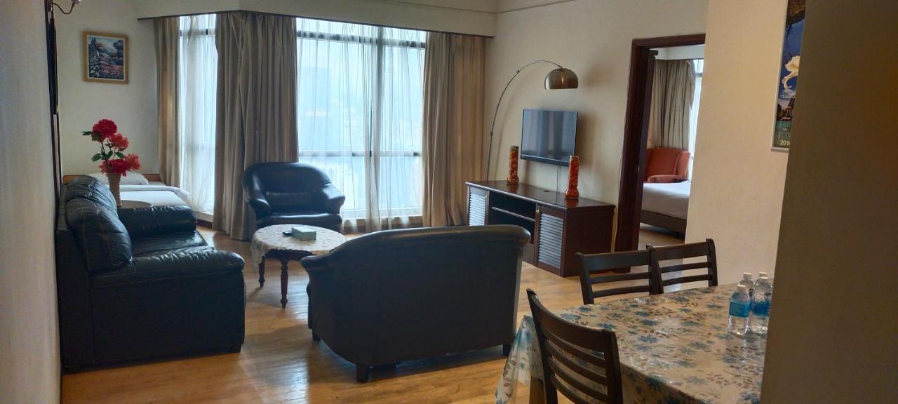 Bbs Suites At Times Square Kl 4*