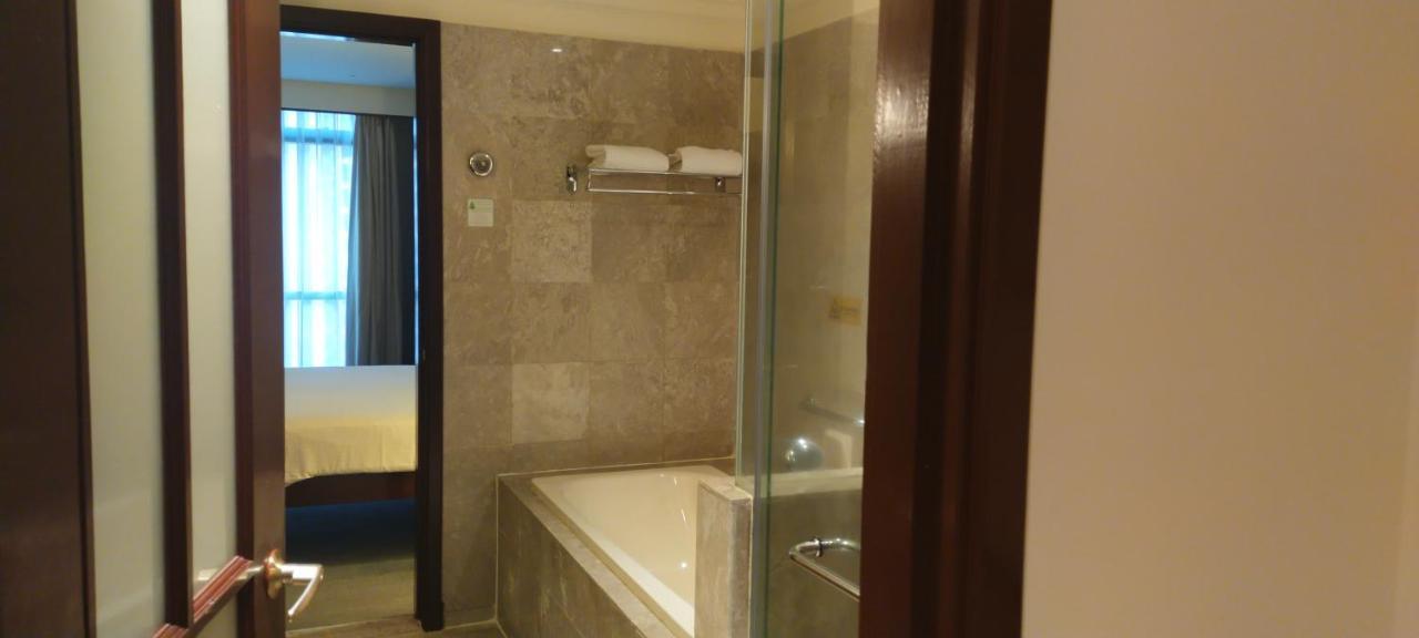Bbs Suites At Times Square Kl